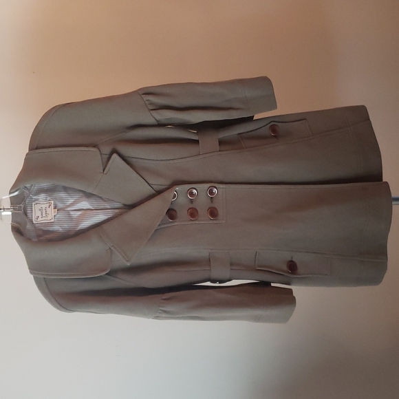 Knit Coats - Picture 1 of 3